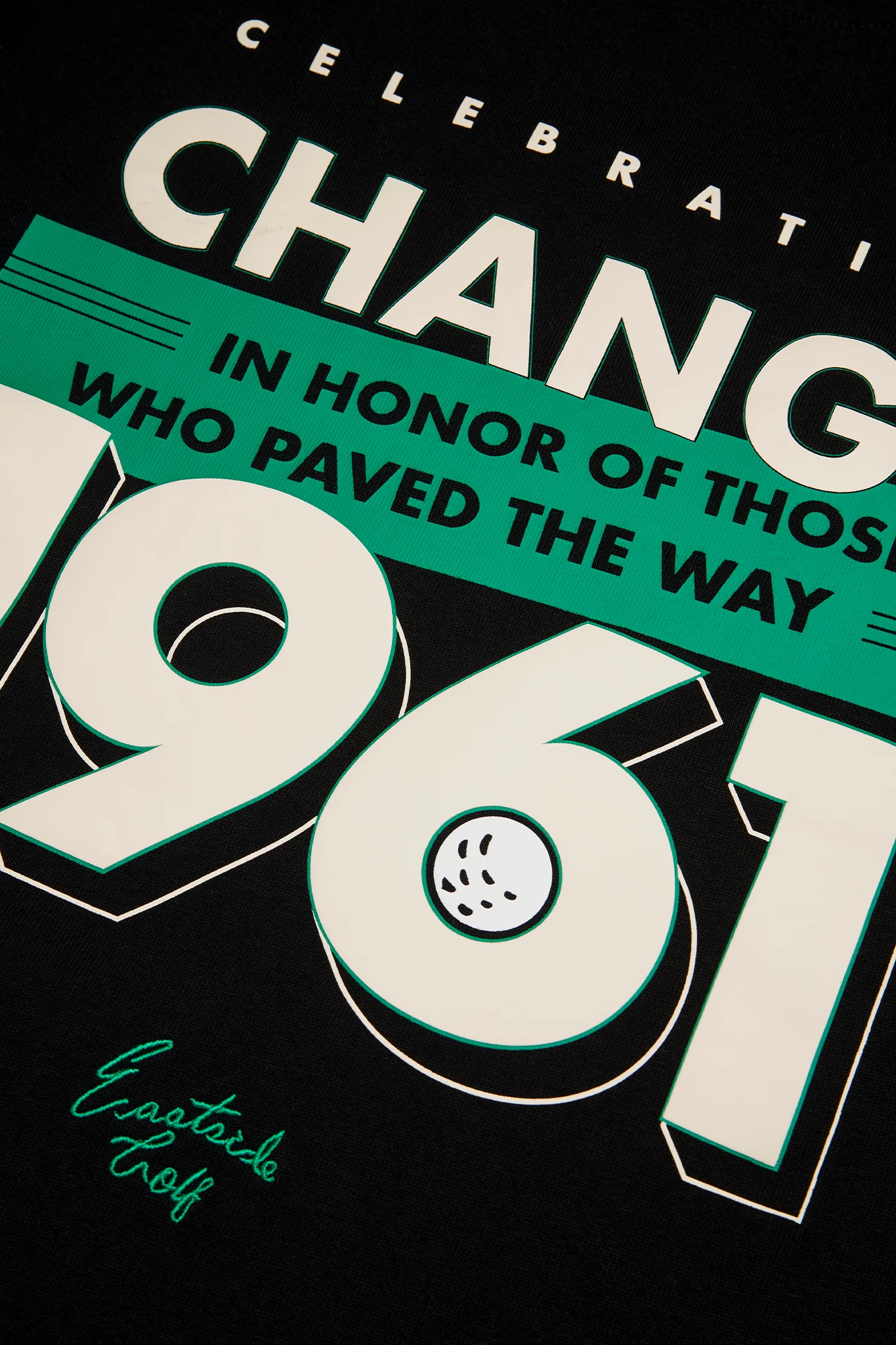 CHANGE.1961  Change Long Sleeve Graphic T-Shirt